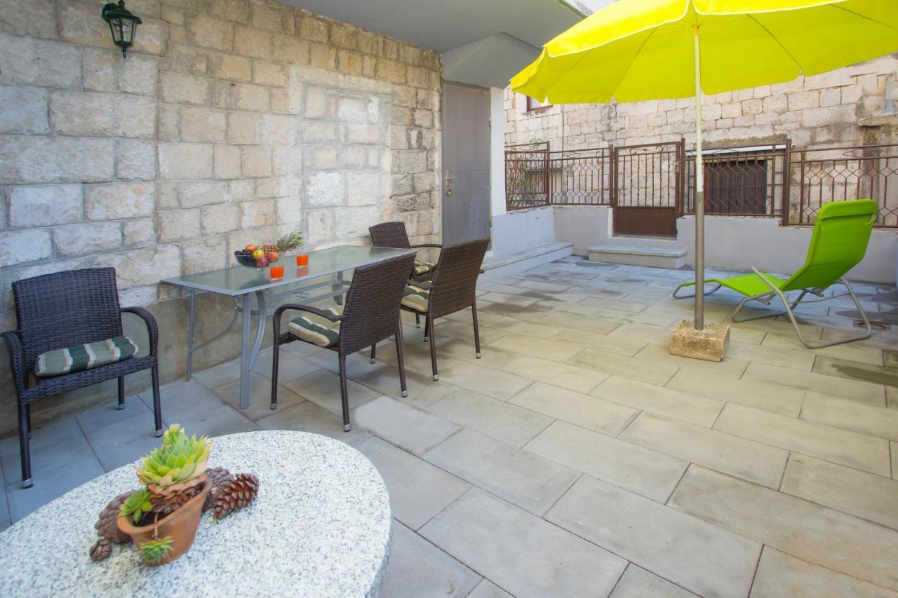Apartment Silvana Split Bagian luar foto