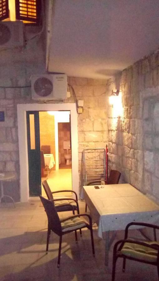 Apartment Silvana Split Bagian luar foto
